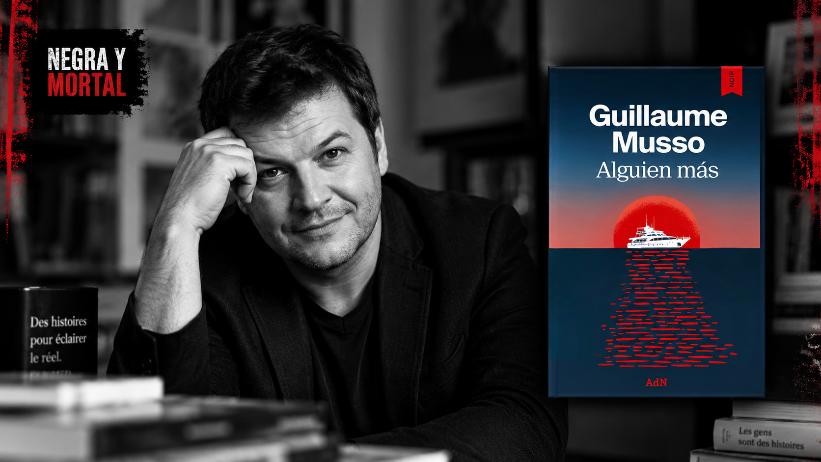 Guillaume Musso junto a la portada de Alguien más